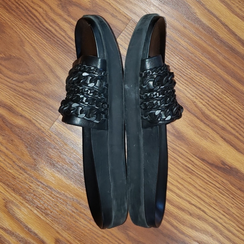 Flip flops - Picture 4 of 5